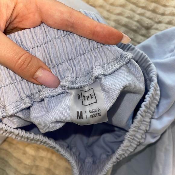 Pants - Picture 2 of 2